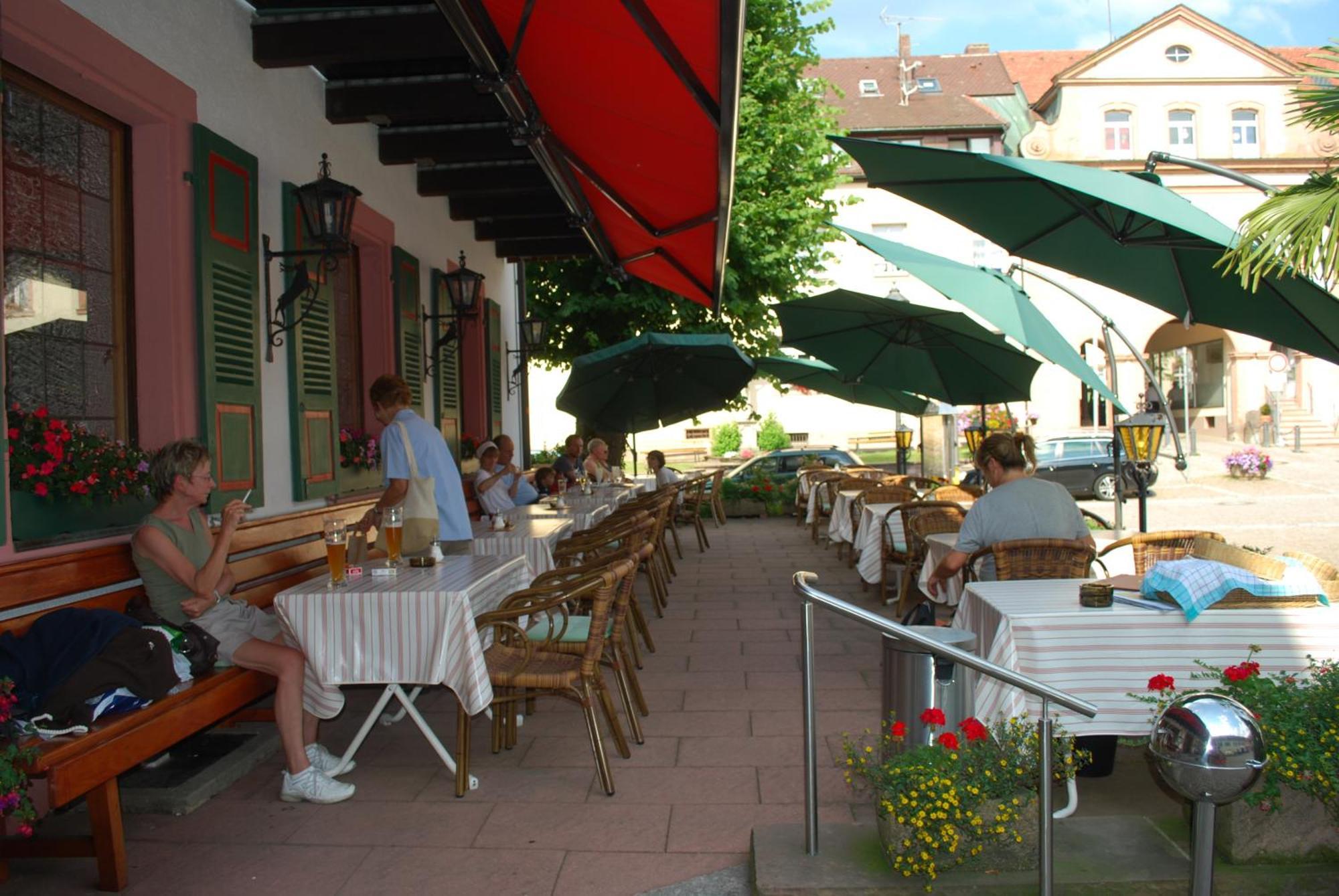 Hotel Hirschen Sankt Peter Exterior photo