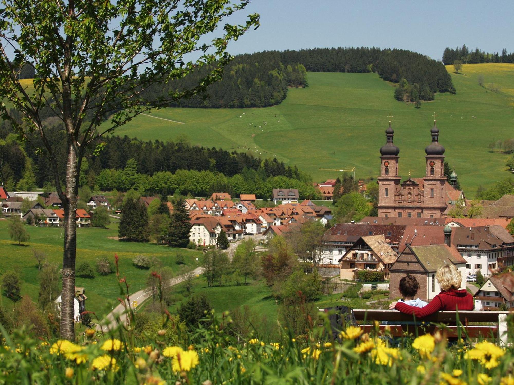 Hotel Hirschen Sankt Peter Exterior photo
