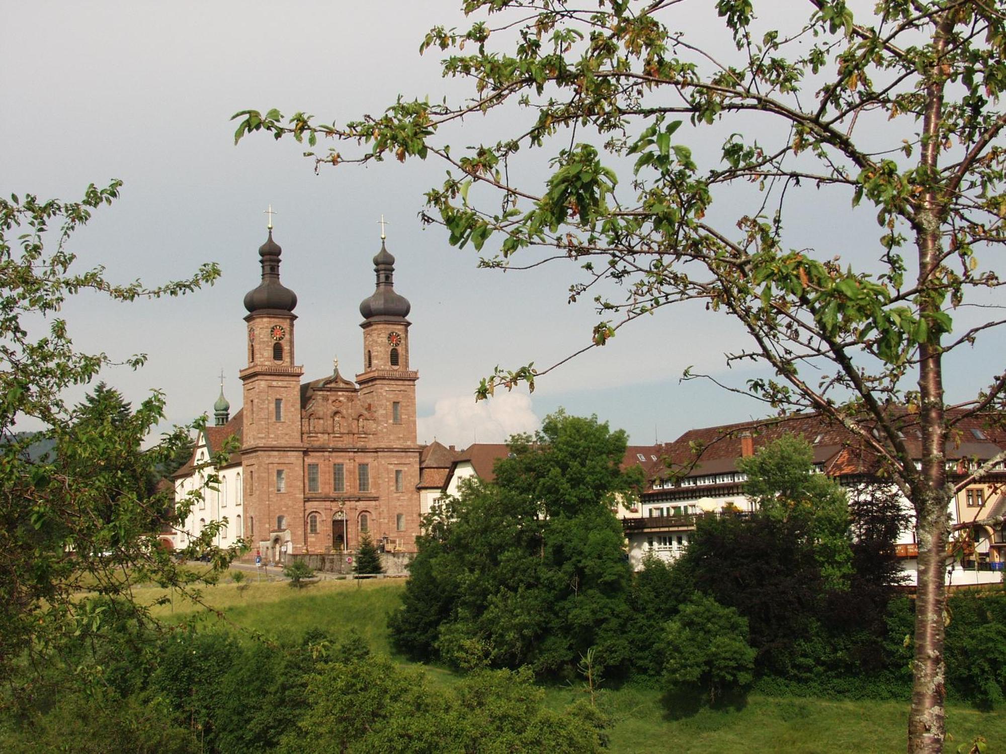 Hotel Hirschen Sankt Peter Exterior photo